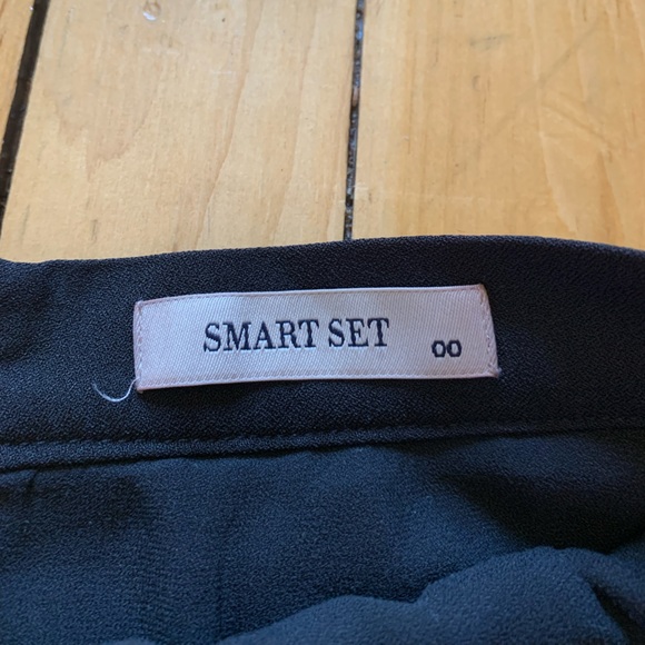 Black Smart Set Skirt with Lace - Picture 3 of 4